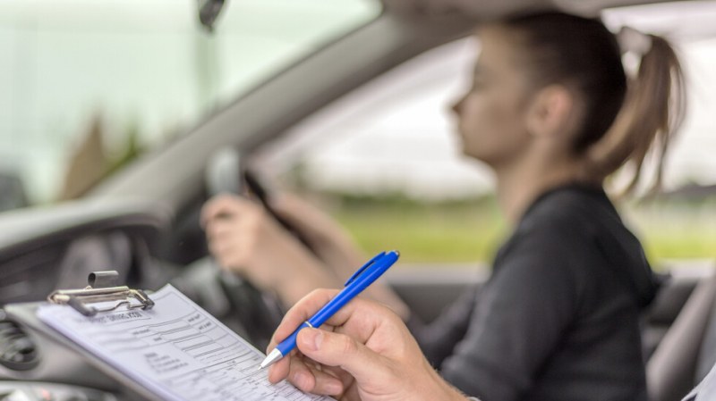 Предвиждат промяна в пратическия шофьорски изпит
