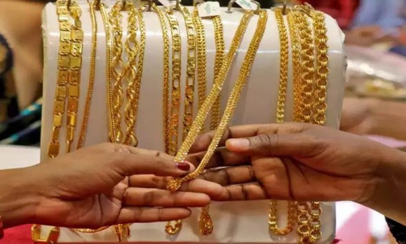 Индийските жени притежават около 11% от световното злато?
