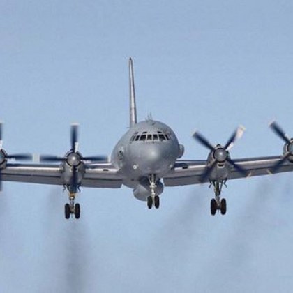 Руски разузнавателен самолет Илюшин Ил 20 летящ над Балтийско море без
