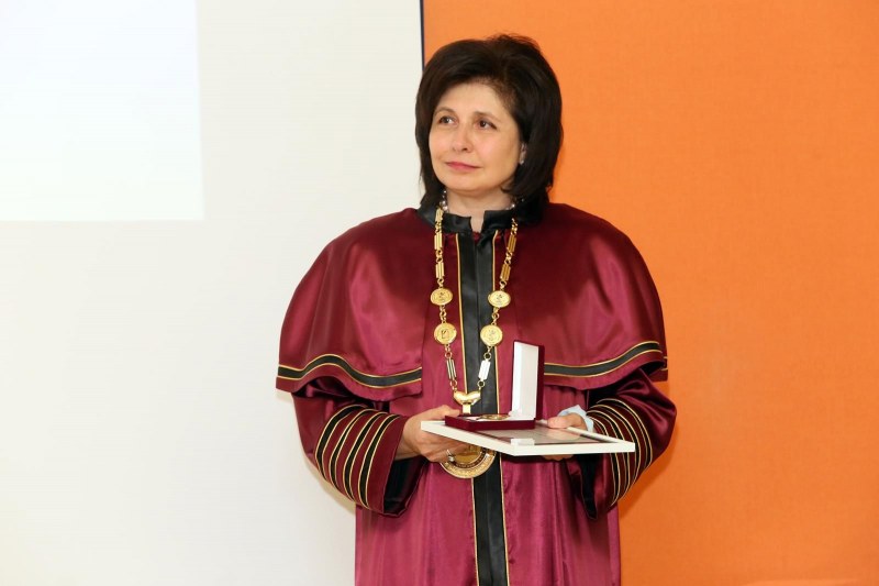 Удостоиха ректора на МУ с отличието „Почетен знак на Пловдив