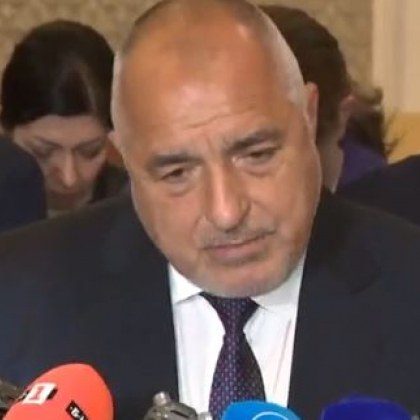 Никога не коментирам слухове или писания Най вероятно това е вътрешно