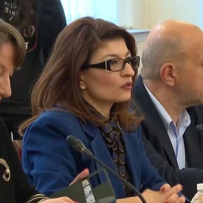 ГЕРБ СДС се среща с Възраждане От първата политическа сила ще