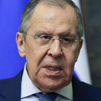 Зеленски е марионетка, всички въпроси се решават не с него, а с неговите господари