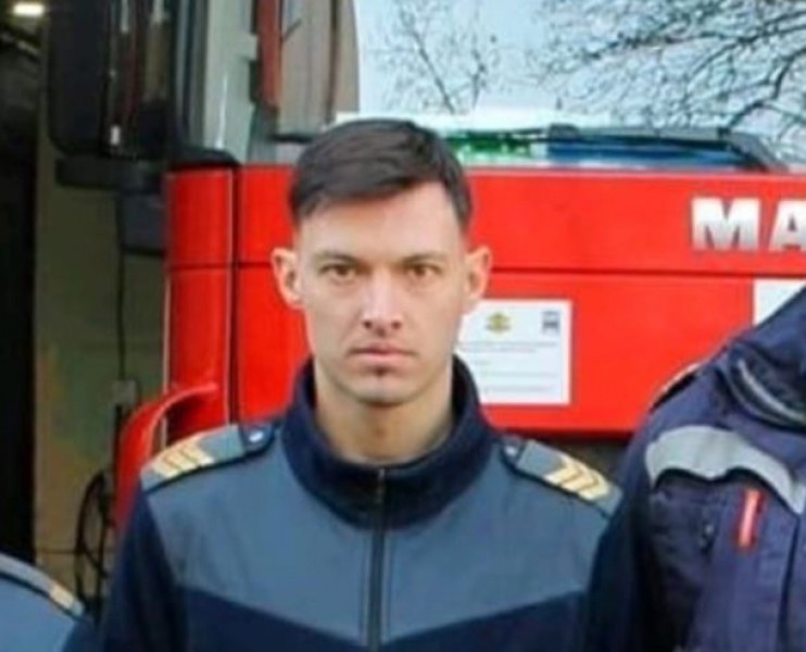 34-годишният огнеборец Стоян Грънчарски е мъжът, който спаси от изпепелявяне