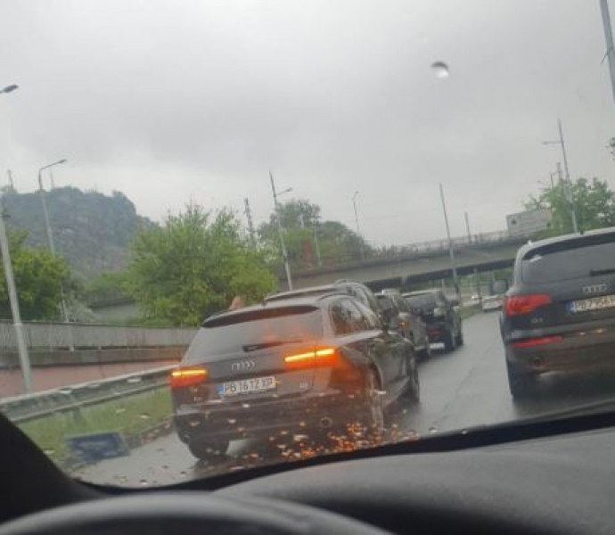 Верижна катастрофа в Пловдив СНИМКА