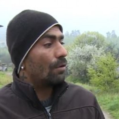 Бой с брадви заради междусъседски спор в Самоков Млад мъж