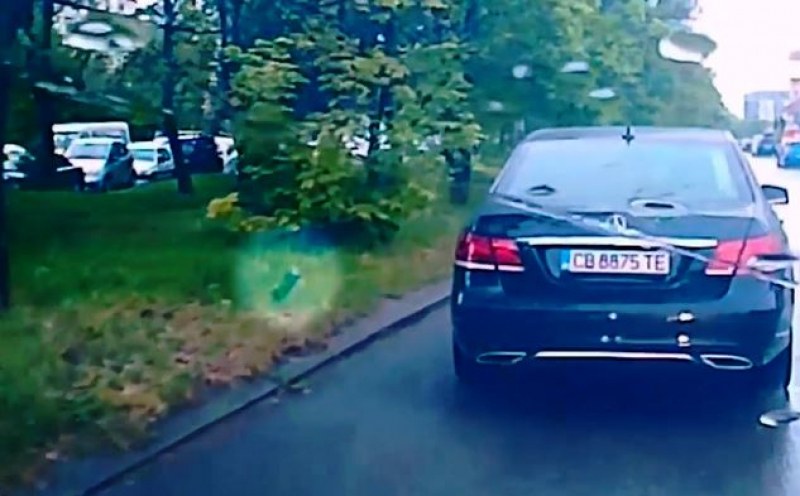 Да си изхвърлим боклука: Колата скъпа - поведението евтино