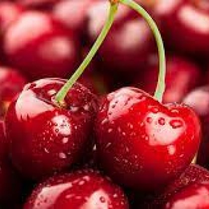 Облаци в буквалния и преносния смисъл са надвиснали над черешопроизводителите