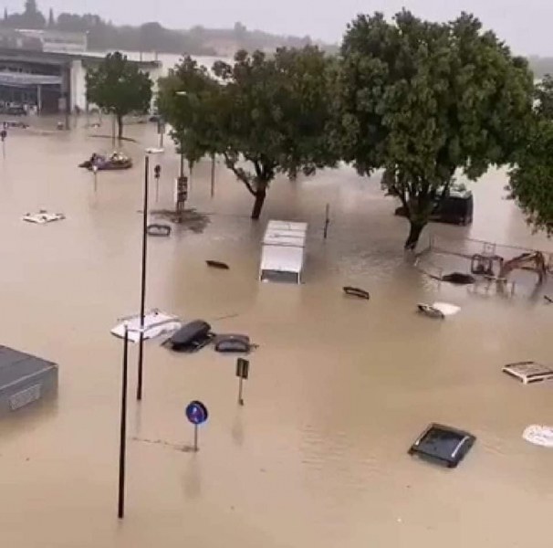 Нов циклон заплашва да връхлети Италия
