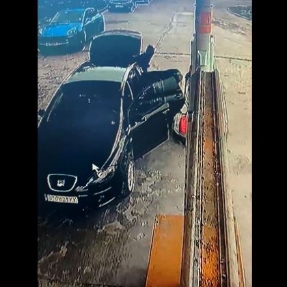 Нагла кражба на бензиностанция ВИДЕО