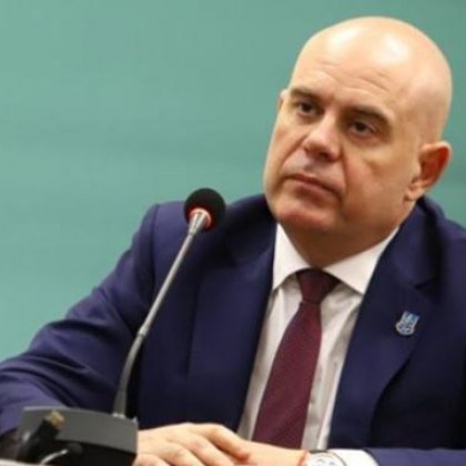 Второ предложение за освобождаване на главния прокурор