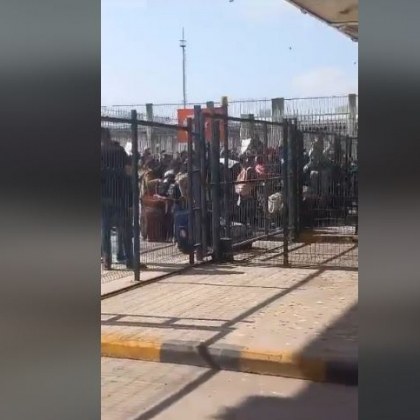 Мигранти опитали да щурмуват турския граничен пункт Капъкуле и да