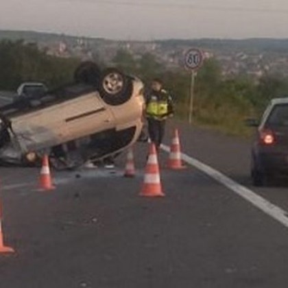 Катастрофа между лек автомобил с българска регистрация и полски микробус