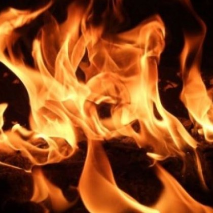 55 годишен мъж от село Къпиновци опитал да се самозапали в