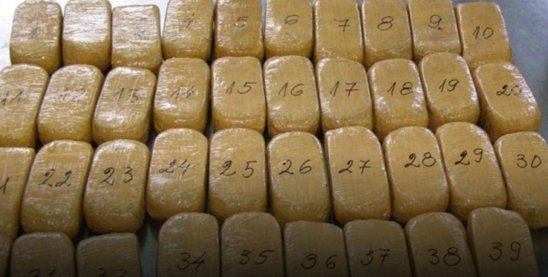 Рекорд! Задържаха мъж за трафик на 347,9 кг хероин
