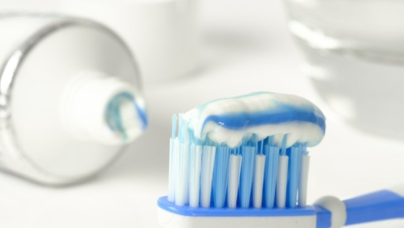 Колко често трябва да сменяте четката си за зъби?