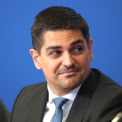 Страхувам се за живота си Това каза Радостин Василев Аз направих записа