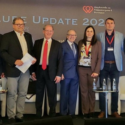 Водещи кардиолози от България Европа и САЩ дискутираха съвременния подход