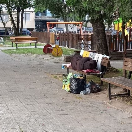 Млада жена е приела пейка за свой дом в Пловдив