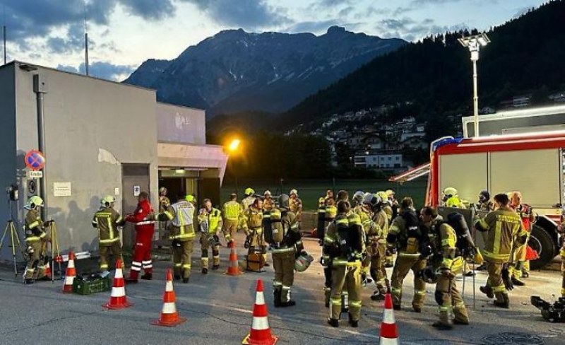 Австрийските власти евакуираха стотици пътници от влак заради пожар в