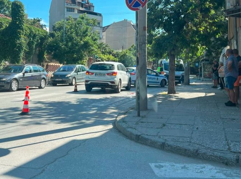 Лек автомобил помете жена и дете в Пловдив*