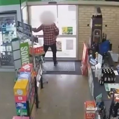 Мъж се опита да открадне уиски от магазин за алкохол но