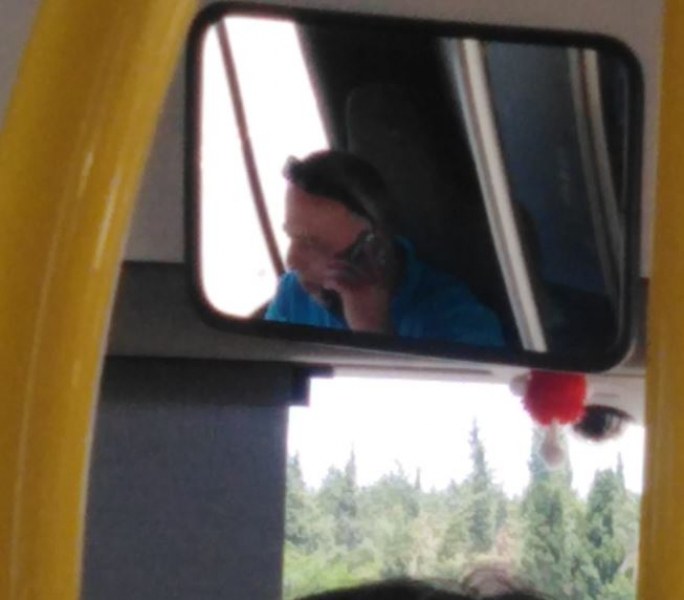 Шофьор на автобус от градския транспорт в Стара Загора е
