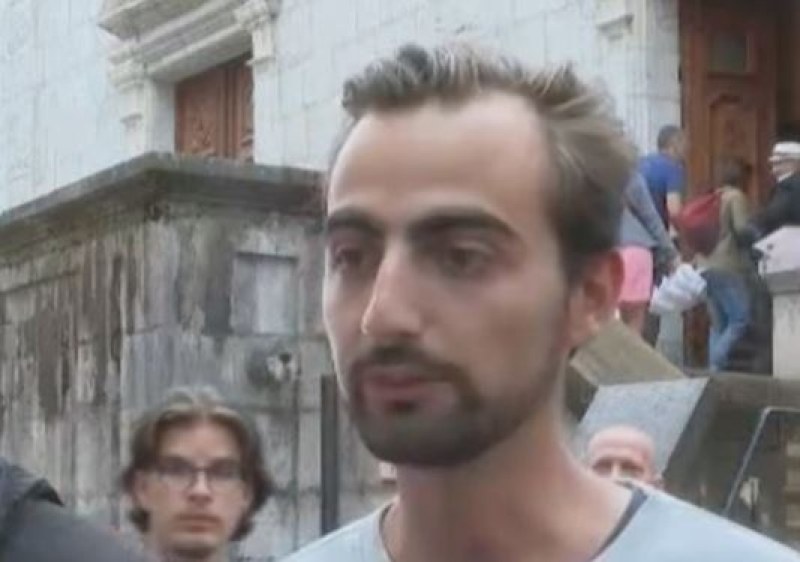 Проговори Анри, възпрял нападателя от Анси