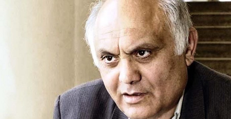 Самоуби се един от основателите на СДС