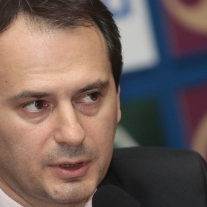 Българският журналист Христо Грозев прогнозира че Украйна може да спечели