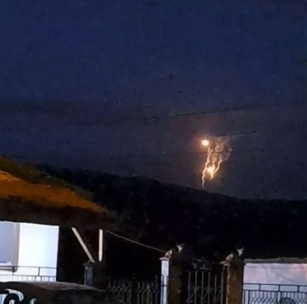 Разкриха какви са огнените кълба, появили се в небето на България СНИМКА