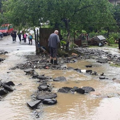 Община Берковица откри дарителска сметка за пострадалите от наводненията
