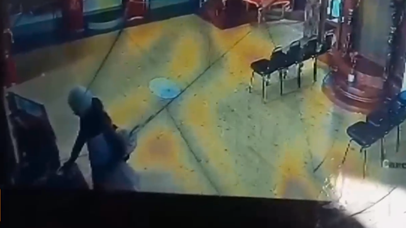Поредна кражба на пари от църква ВИДЕО