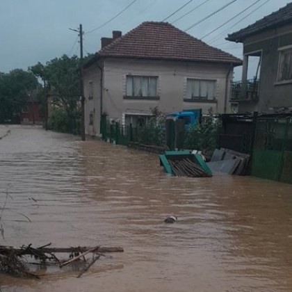 МС: Областите Монтана и Враца в готовност за евакуация на засегнатите