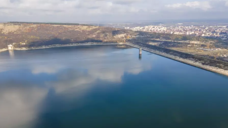 Има ли опасност да прелее язовир 