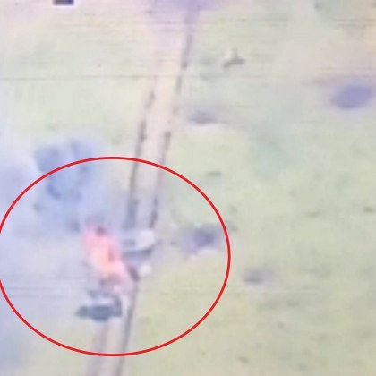 Украински войници изгориха неволно немски танк Leopard ВИДЕО