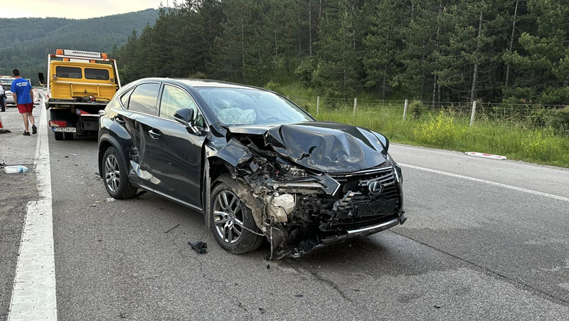 Възникнало е тежко пътнотранспортно произшествие между български автомобил и молдовски на 21-ви