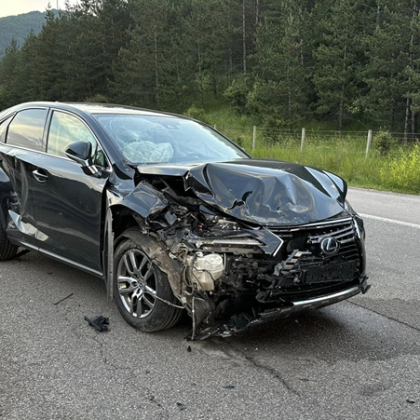 Възникнало е тежко пътнотранспортно произшествие между български автомобил и молдовски на 21 ви