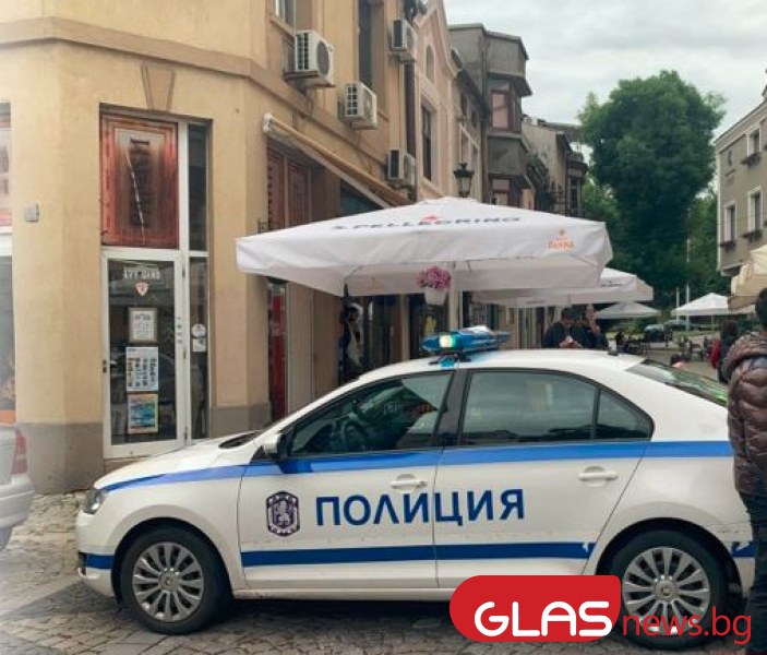 Нагла кражба от отворена кола в Пловдив не завърши добре за апаша