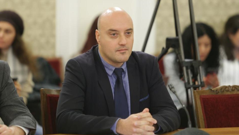 Правосъдният министър ще сезира ВАС за избора на Сарафов