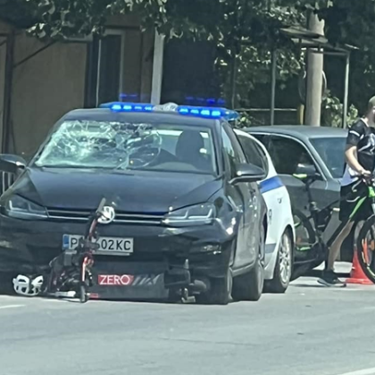 Катастрофа задръсти прелеза на бул Пещерско шосе в Пловдив Лек автомобил е