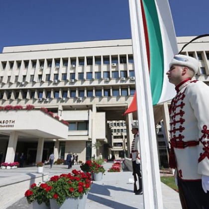 Българските власти следят ситуацията в Русия съобщиха от Министерство на