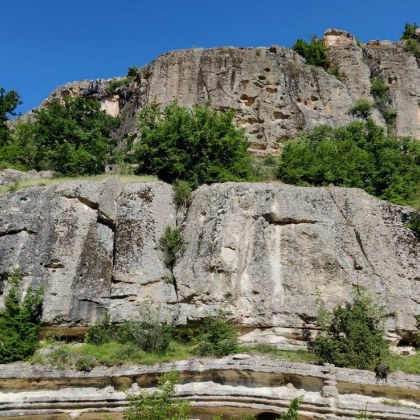 Гора на възраст близо 32 милиона години край Момчилград ще бъде