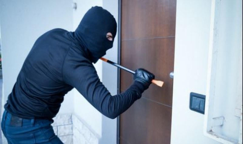 Експерт съветва как да се предпазим от крадци, докато сме на почивка