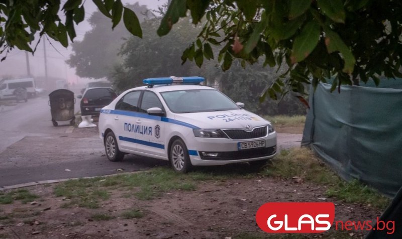 Кола с мигранти се блъсна в камион в София