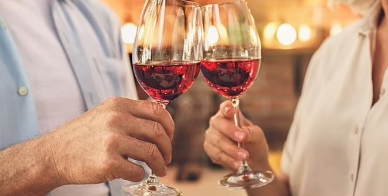 Учени откриха неочаквана полза от червеното вино за сексуалния живот
