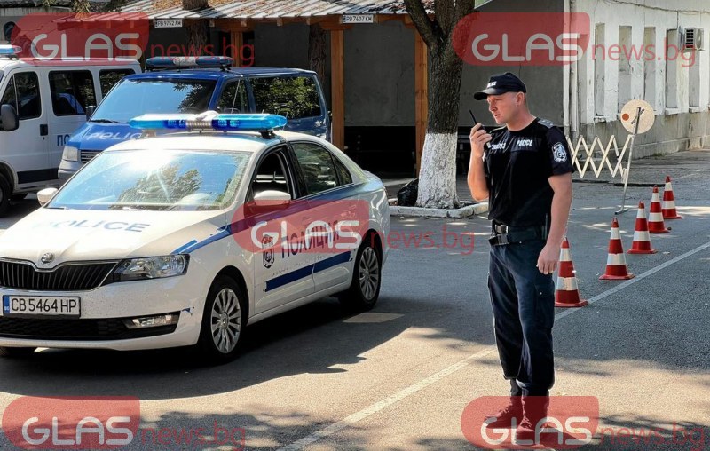 Пловдивски полицаи с отличия по случай 144-та годишнина от създаването на МВР