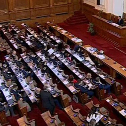 Парламентът прие на първо четене държавния бюджет за тази година