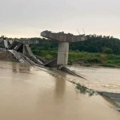Силна буря нанесе сериозни щети в северния румънски окръг Бистрица Насауд