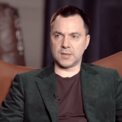 Нечувано! Арестович предложи размяна на окупираните земи за НАТО